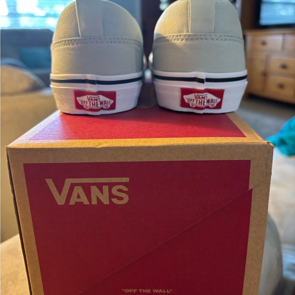 😍NEW! Vans “Asher” Classic Aqua Slip-On Shoes Y 6, Women’s 7.5 - Picture 8 of 8